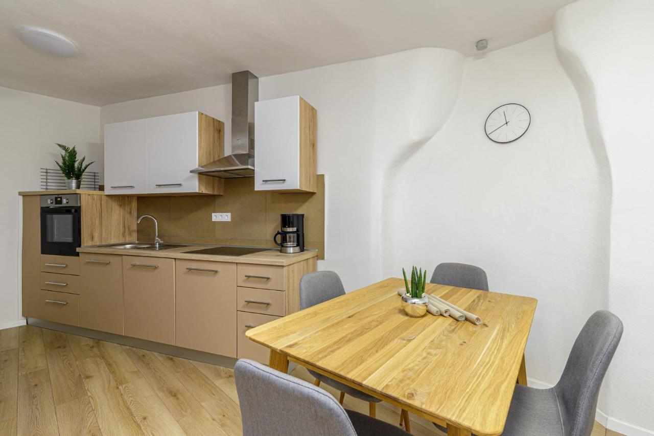 House Aves 2 Apartment Kastelir Luaran gambar
